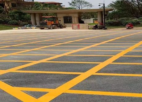 清遠道路車位劃線
